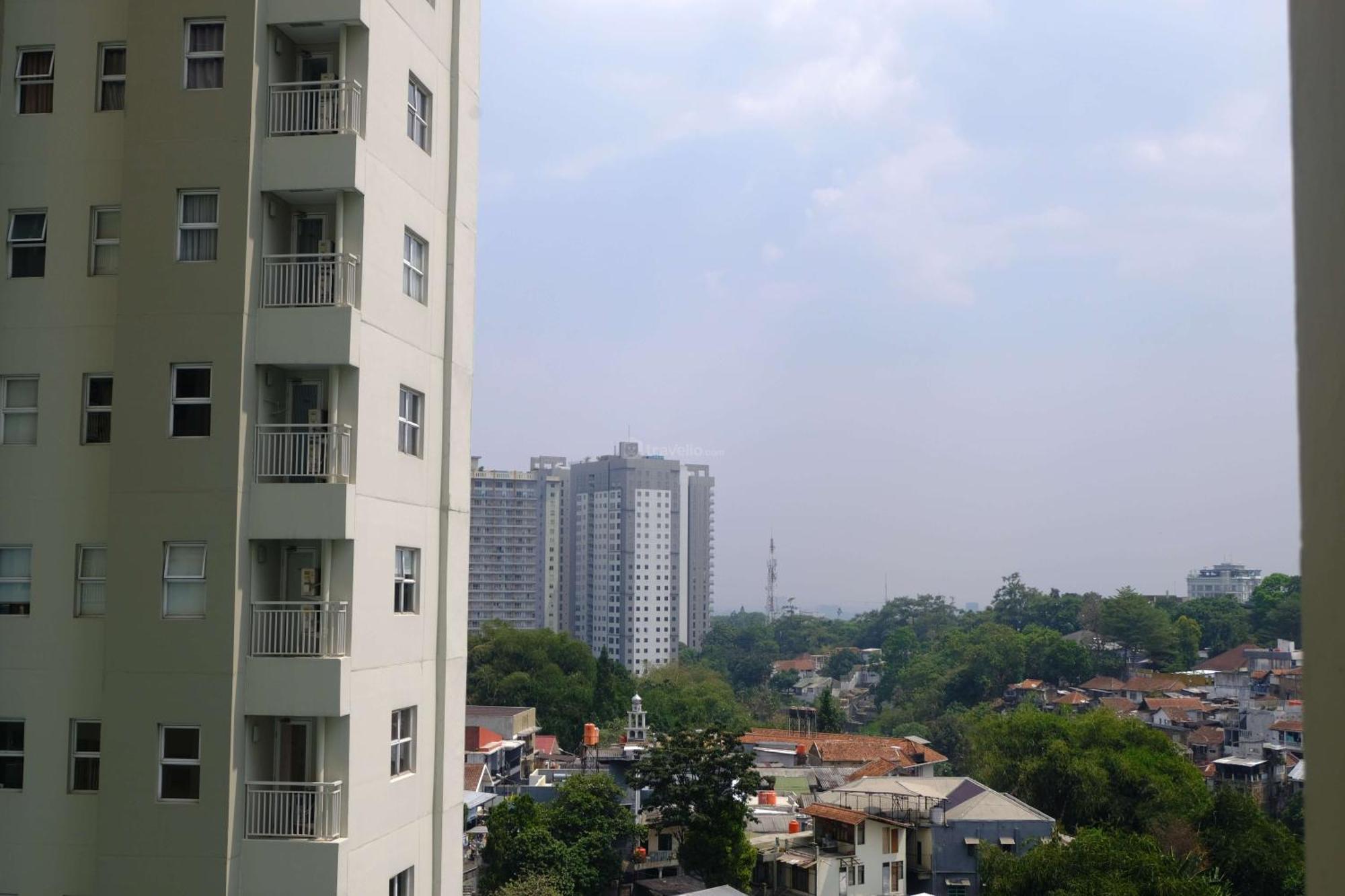 Homey And Modern Designed 2Br Apartment Parahyangan Residence By Travelio บันดุง ภายนอก รูปภาพ